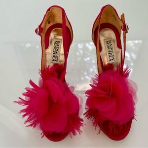 Badgley Mischka Pink Heels with Dramatic Pom-Poms PRE-LOVE size 6